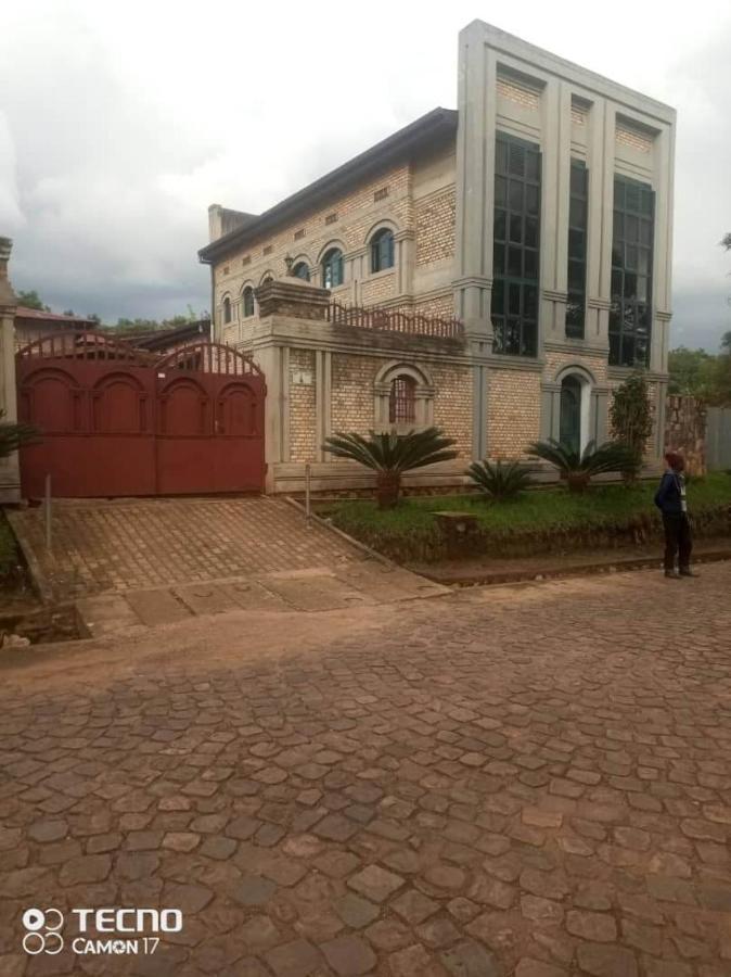 Stany'S Apartments Butare Exterior photo